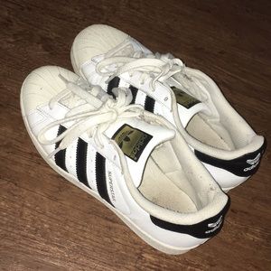 adidas superstars